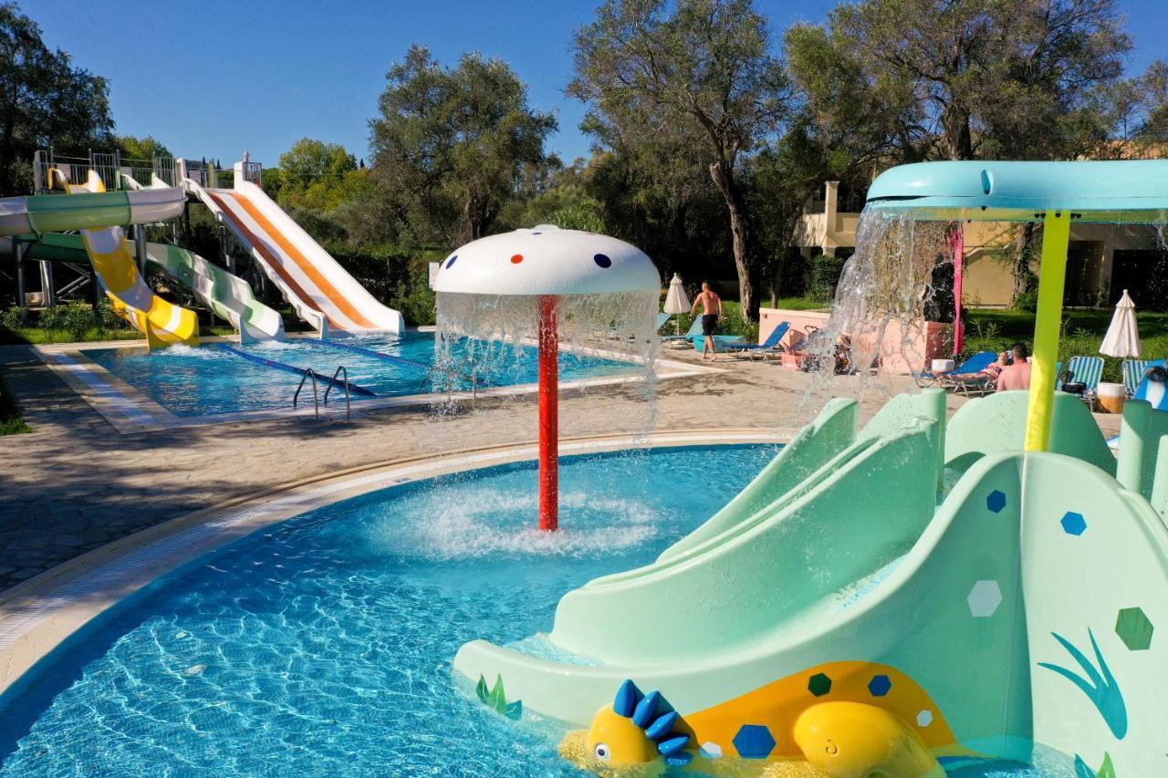 Sentido Apollo Palace Mesongi Ngoại thất bức ảnh Water park in Greece