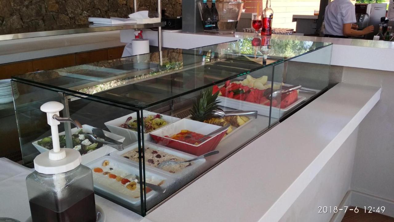 Sentido Apollo Palace Mesongi Ngoại thất bức ảnh A salad bar