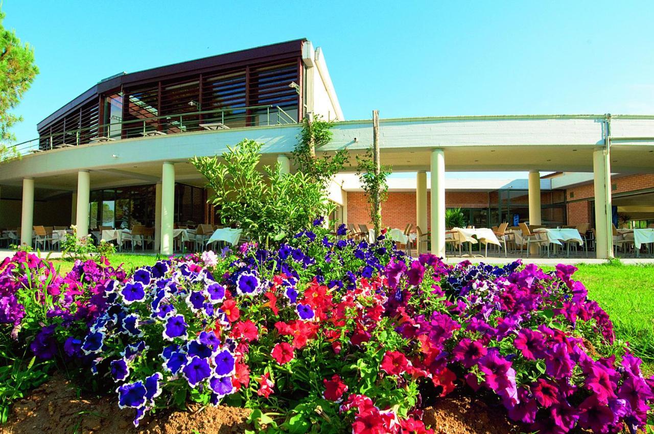 Sentido Apollo Palace Mesongi Ngoại thất bức ảnh The restaurant